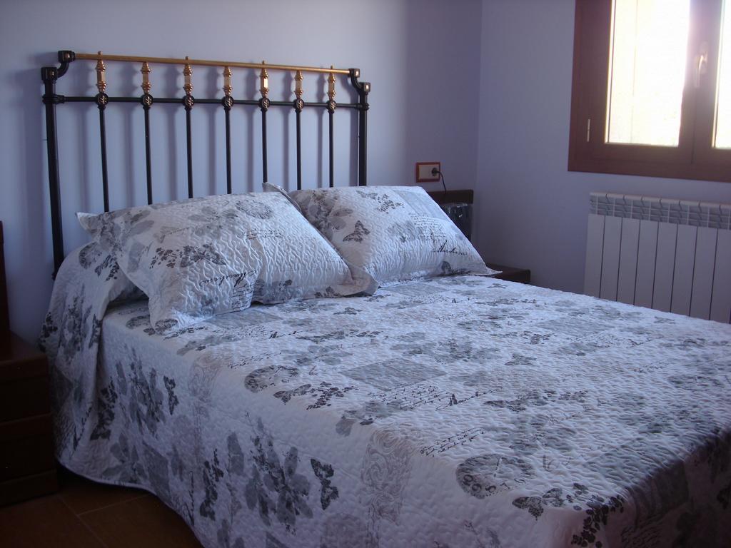 Casa Larriero de Olsón Casa de hóspedes Quarto foto